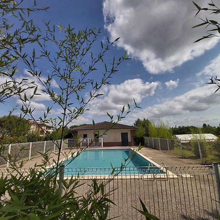 Le Sporting Land - Avec Entree Autonome, Parking Prive & Sa Piscine ! - Apartment Gaillac Luaran gambar