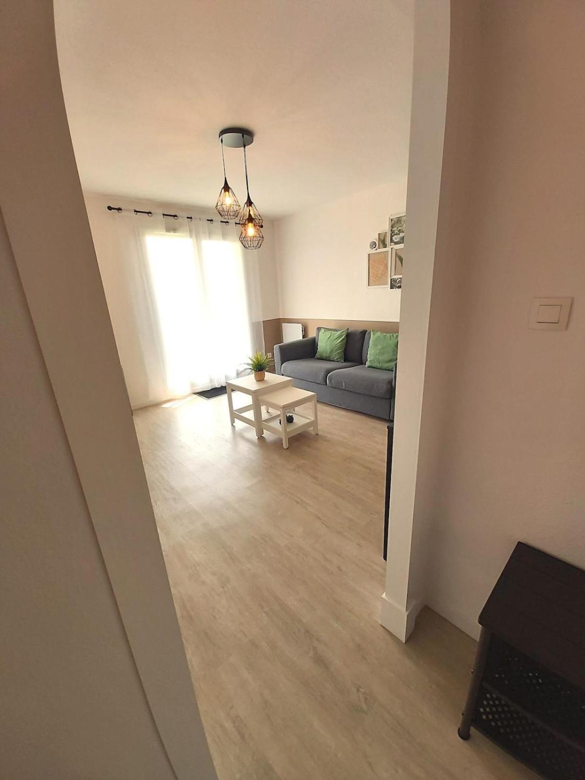 Le Sporting Land - Avec Entree Autonome, Parking Prive & Sa Piscine ! - Apartment Gaillac Luaran gambar