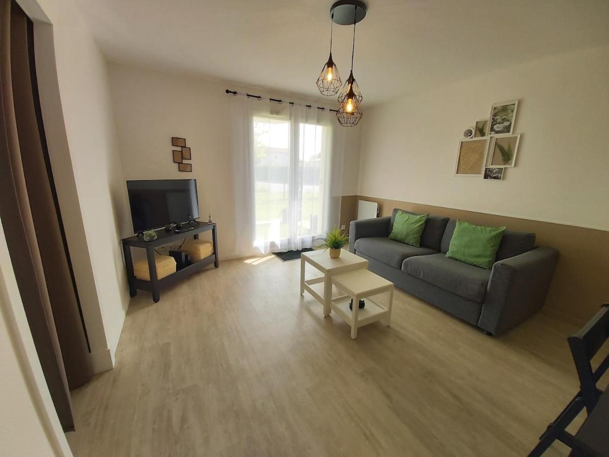 Le Sporting Land - Avec Entree Autonome, Parking Prive & Sa Piscine ! - Apartment Gaillac Luaran gambar