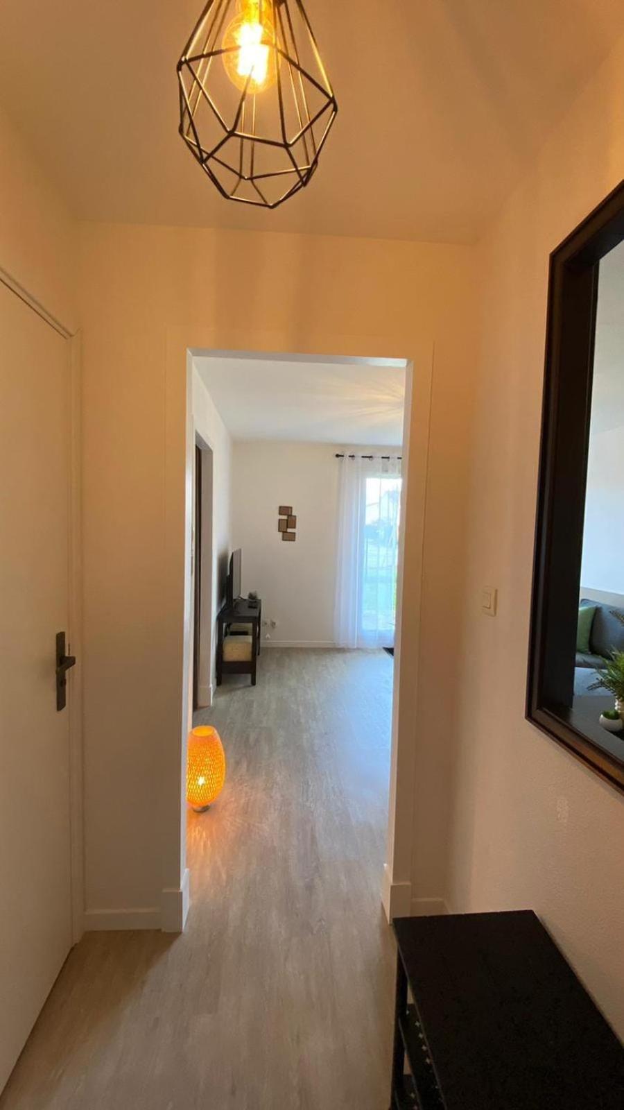 Le Sporting Land - Avec Entree Autonome, Parking Prive & Sa Piscine ! - Apartment Gaillac Luaran gambar